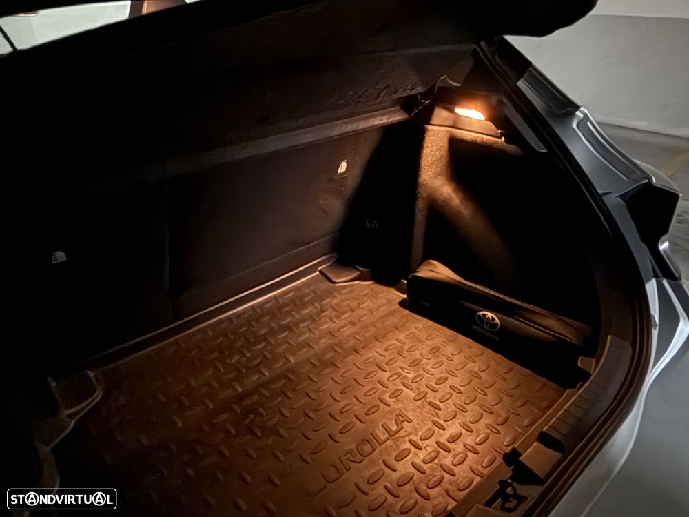 Toyota Corolla 1.8 Hybrid Comfort+P.Sport - 14