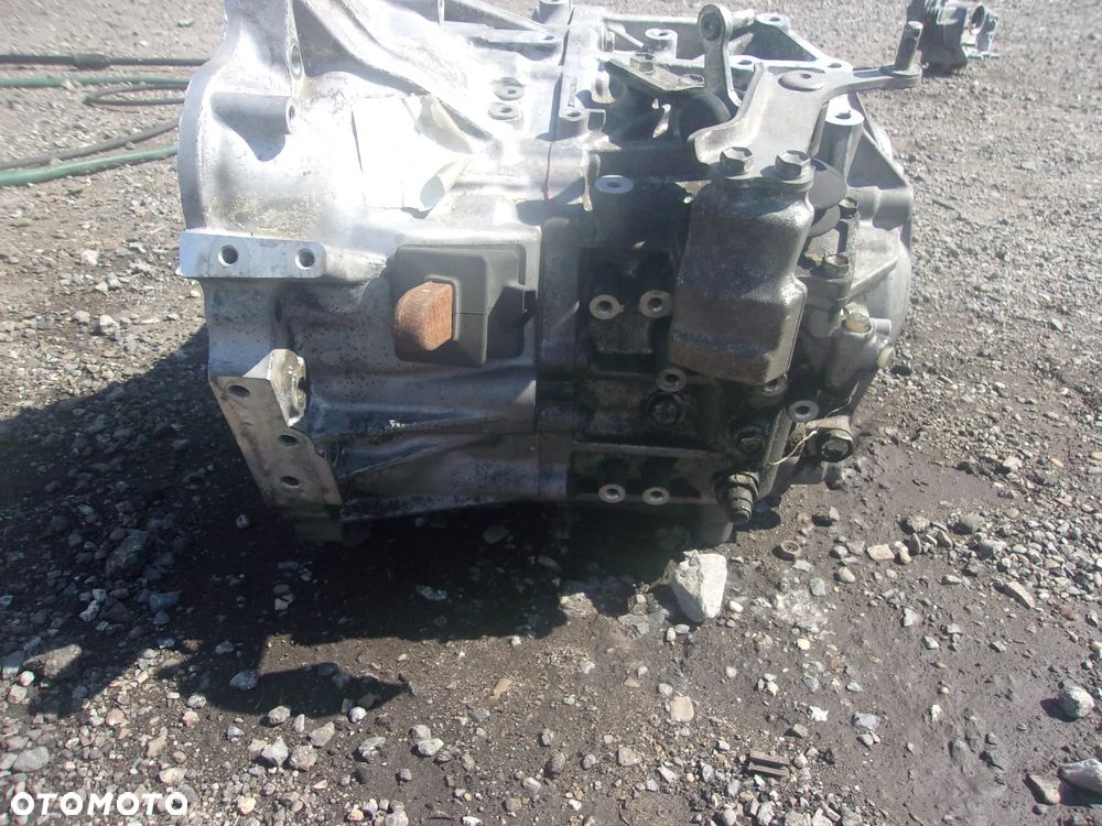 Skrzynia biegów reduktor Toyota RAV4 III 06-12 2.2 D4D 4x4 - 3