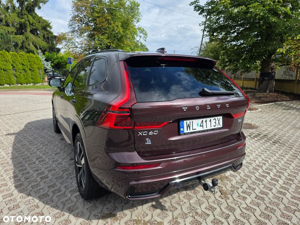Volvo XC 60 B5 B AWD Plus Dark - 12