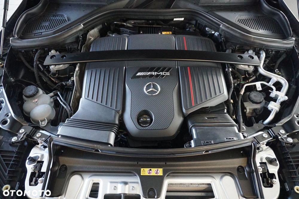 Mercedes-Benz GLC - 21