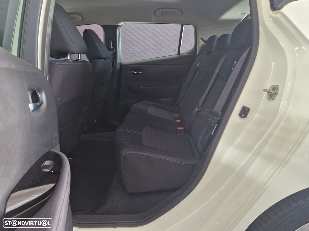 Nissan Leaf Acenta - 17