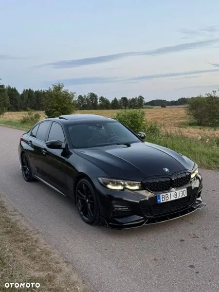 BMW Seria 3 330i - 8