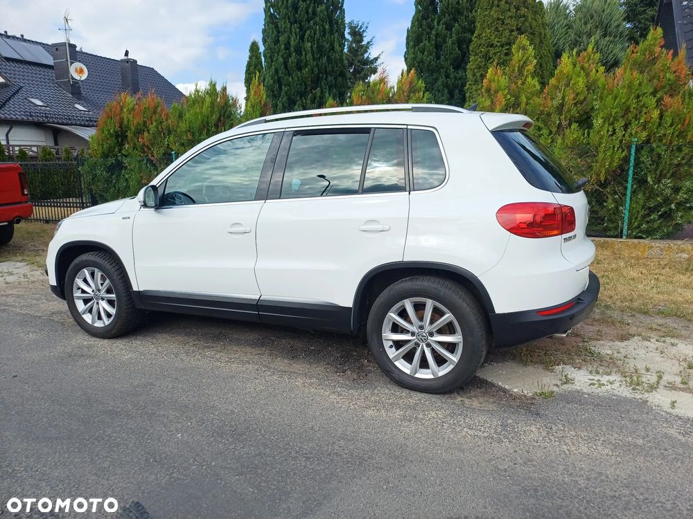 Volkswagen Tiguan 2.0 TDI SCR BlueMotion Technology Lounge Sport & Style - 11