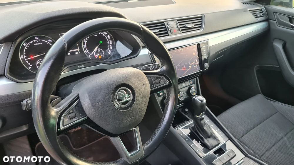 Skoda Superb 1.6 TDI DSG Ambition - 9