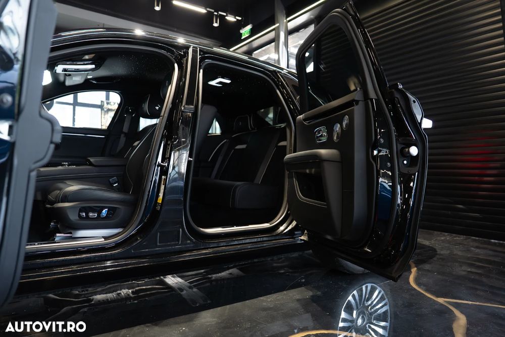 Rolls-Royce Ghost - 11