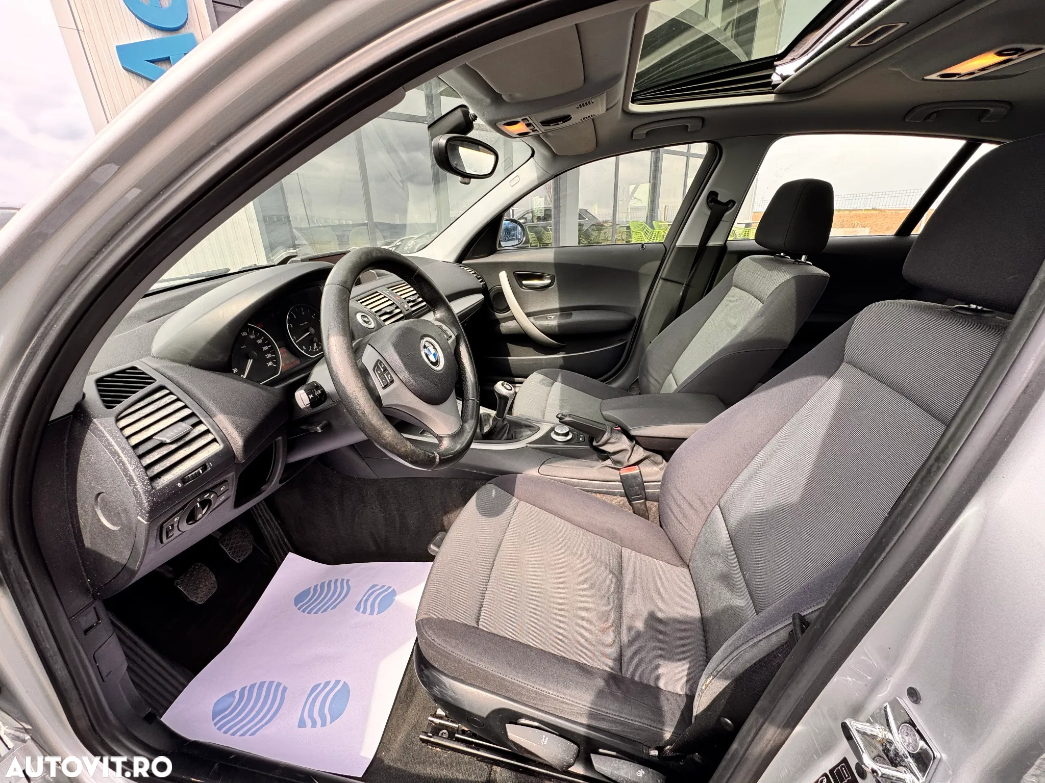 BMW Seria 1 116i - 13
