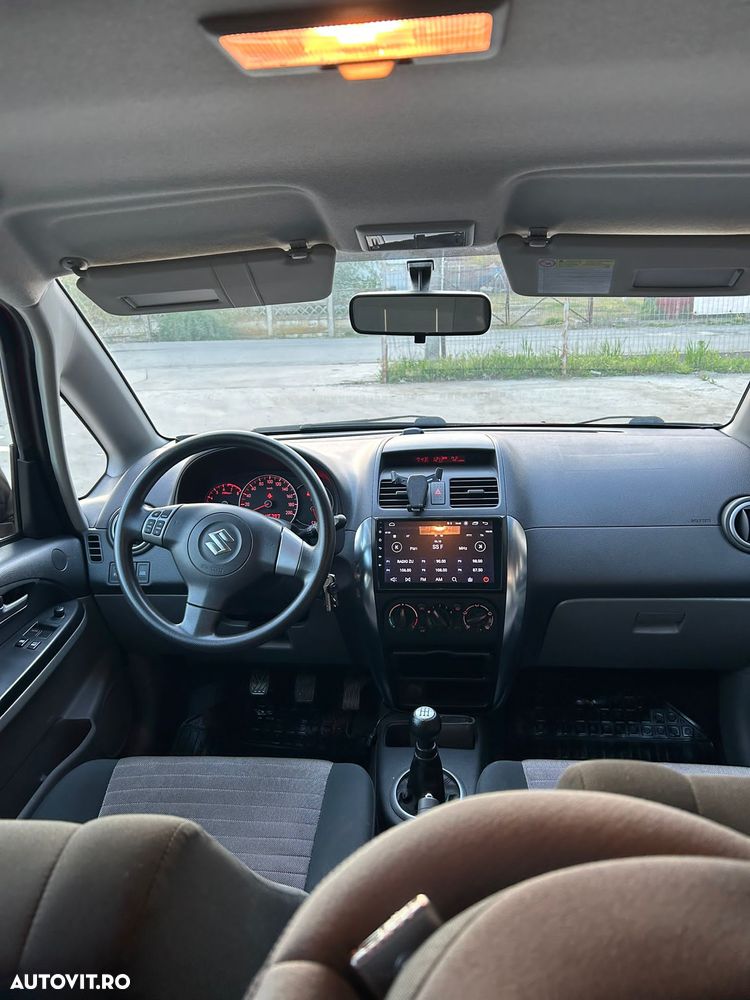 Suzuki SX4 1.6L 4WD GS - 2
