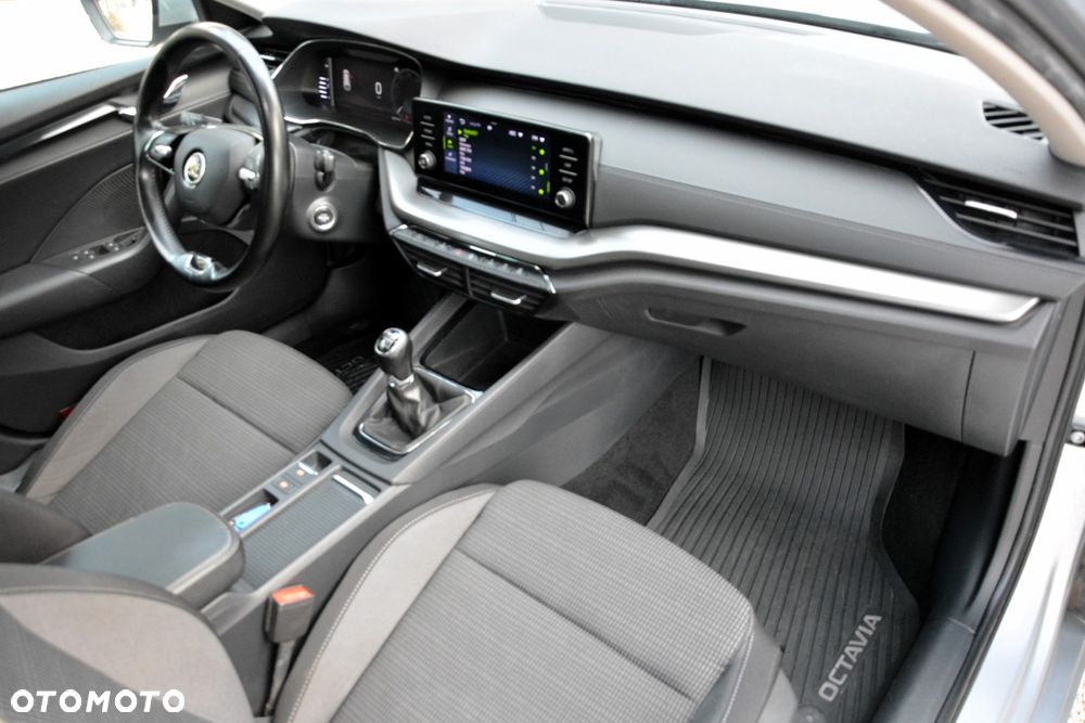 Skoda Octavia 1.5 TSI ACT Ambition - 14