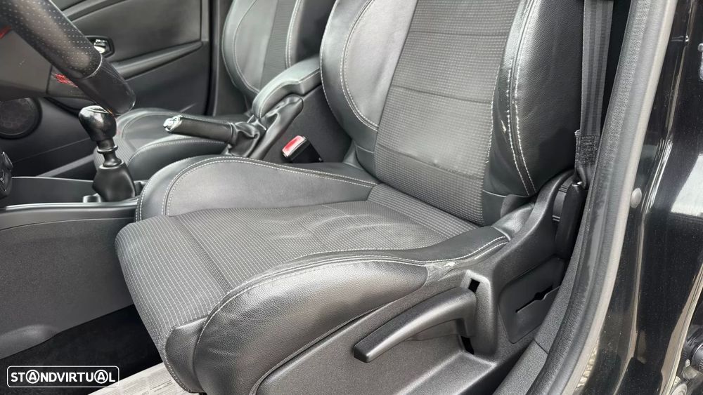 Renault Mégane Sport Tourer 1.5 dCi GT Line SS - 37