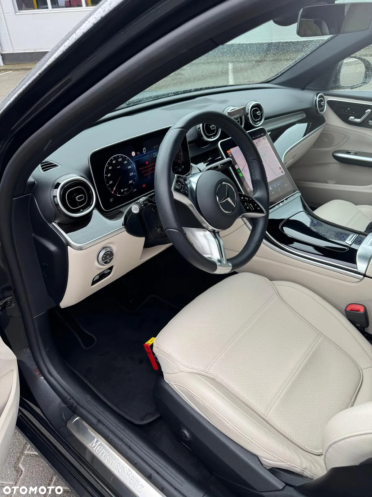 Mercedes-Benz Klasa C 200 4MATIC 9G-TRONIC - 12