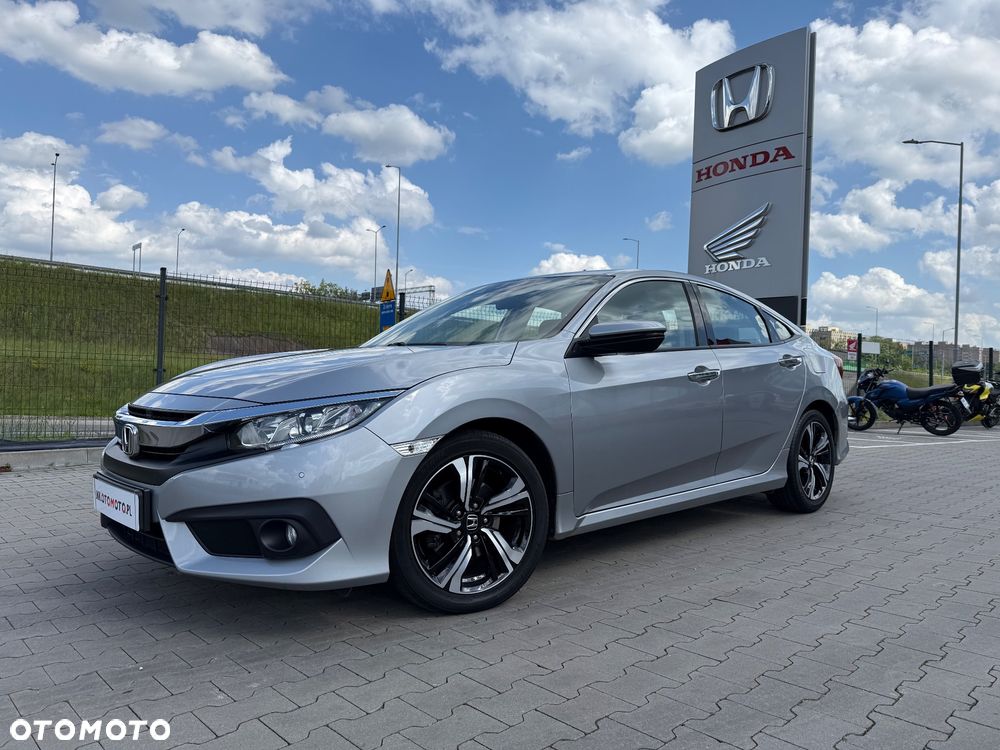 Honda Civic 1.5 T Elegance - 10