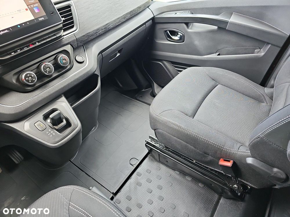 Renault Trafic Kombi 2.0 L1 Equilibre - 32