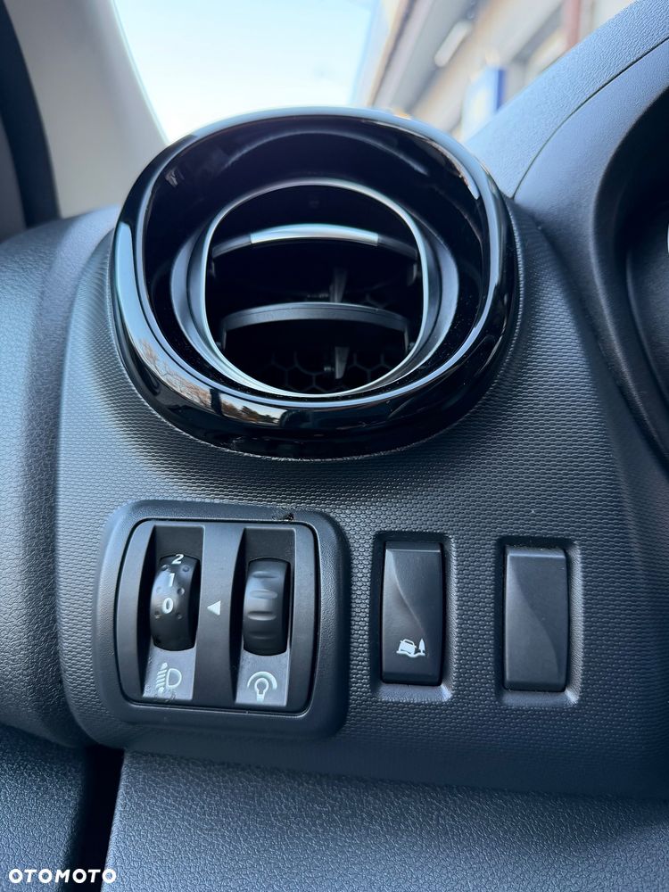 Renault Trafic 2.0 dCi EDC - 30