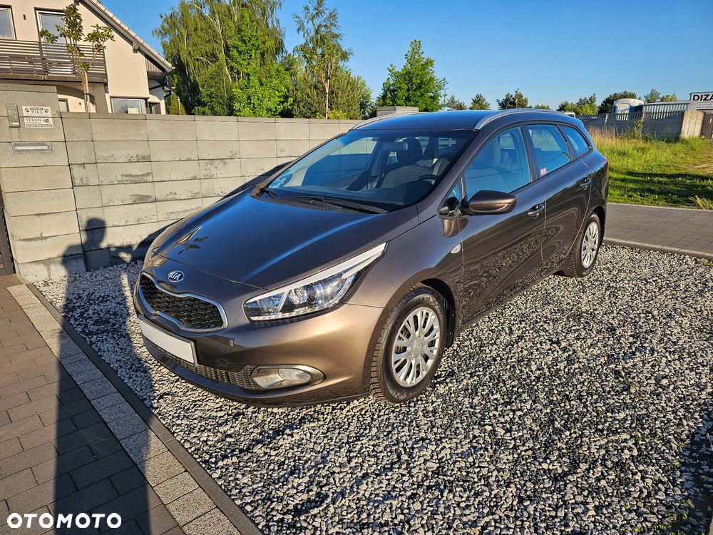 Kia Ceed 1.6 GDI M - 1