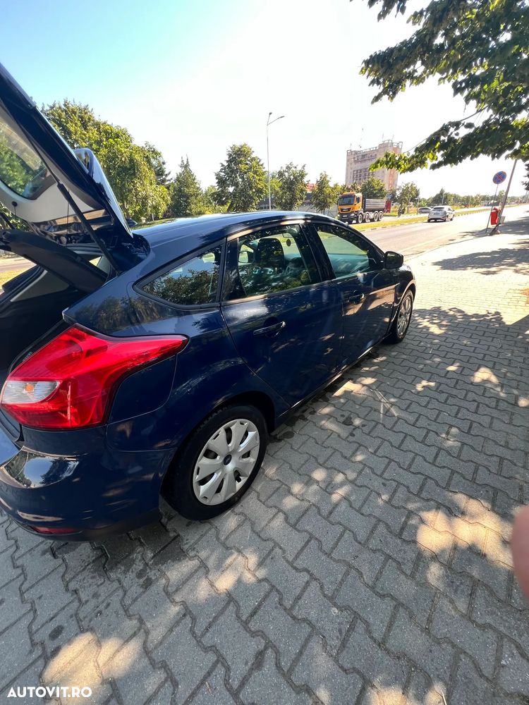 Ford Focus - 3
