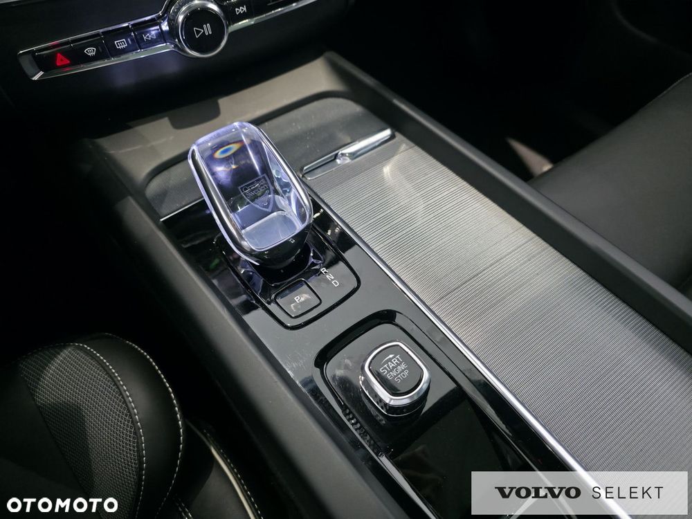 Volvo XC 60 - 25
