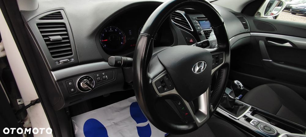 Hyundai i40 - 24