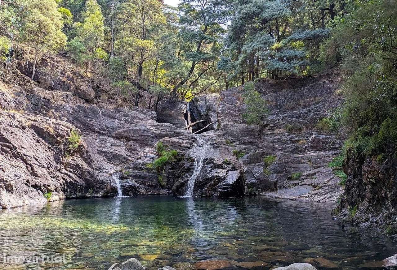 Terreno com Ruínas em Pedra (1840) para Construção – Rio Âncora | Mont - Grande imagem: 2/8