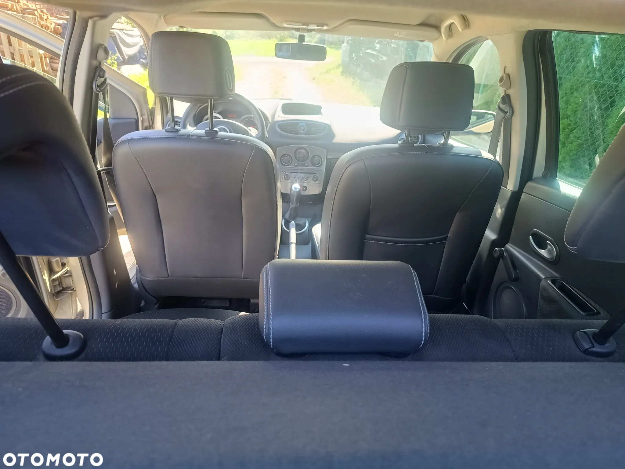 Renault Clio 1.5 dCi Expression - 10