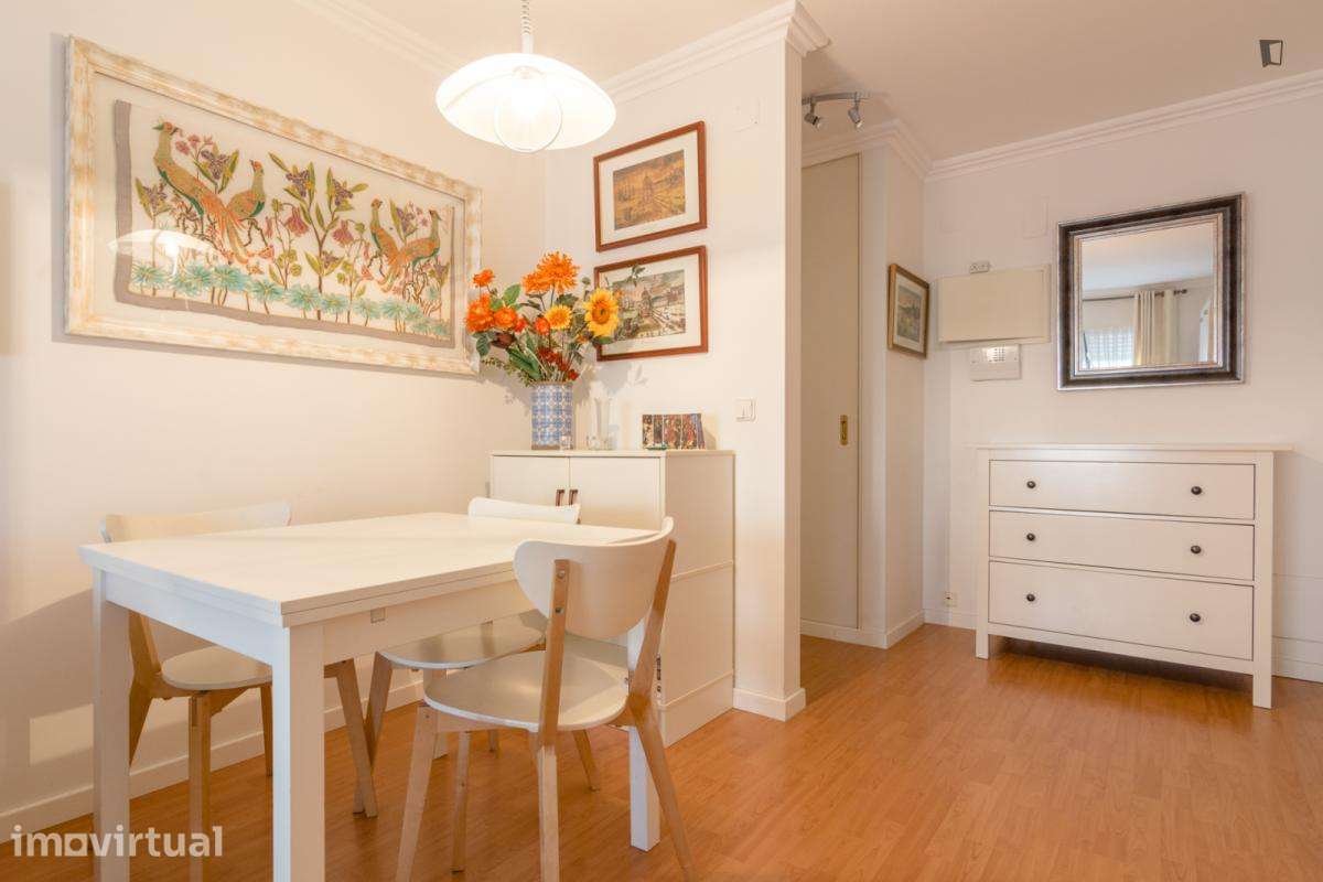 Apartamento com 1 quartos - localizado em Lumiar Lisbon - Grande imagem: 5/15