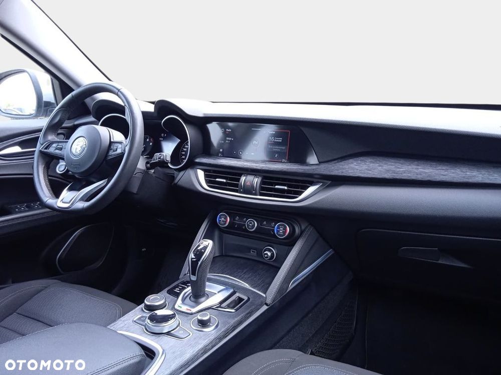 Alfa Romeo Stelvio 2.0 Turbo Business Q4 - 37