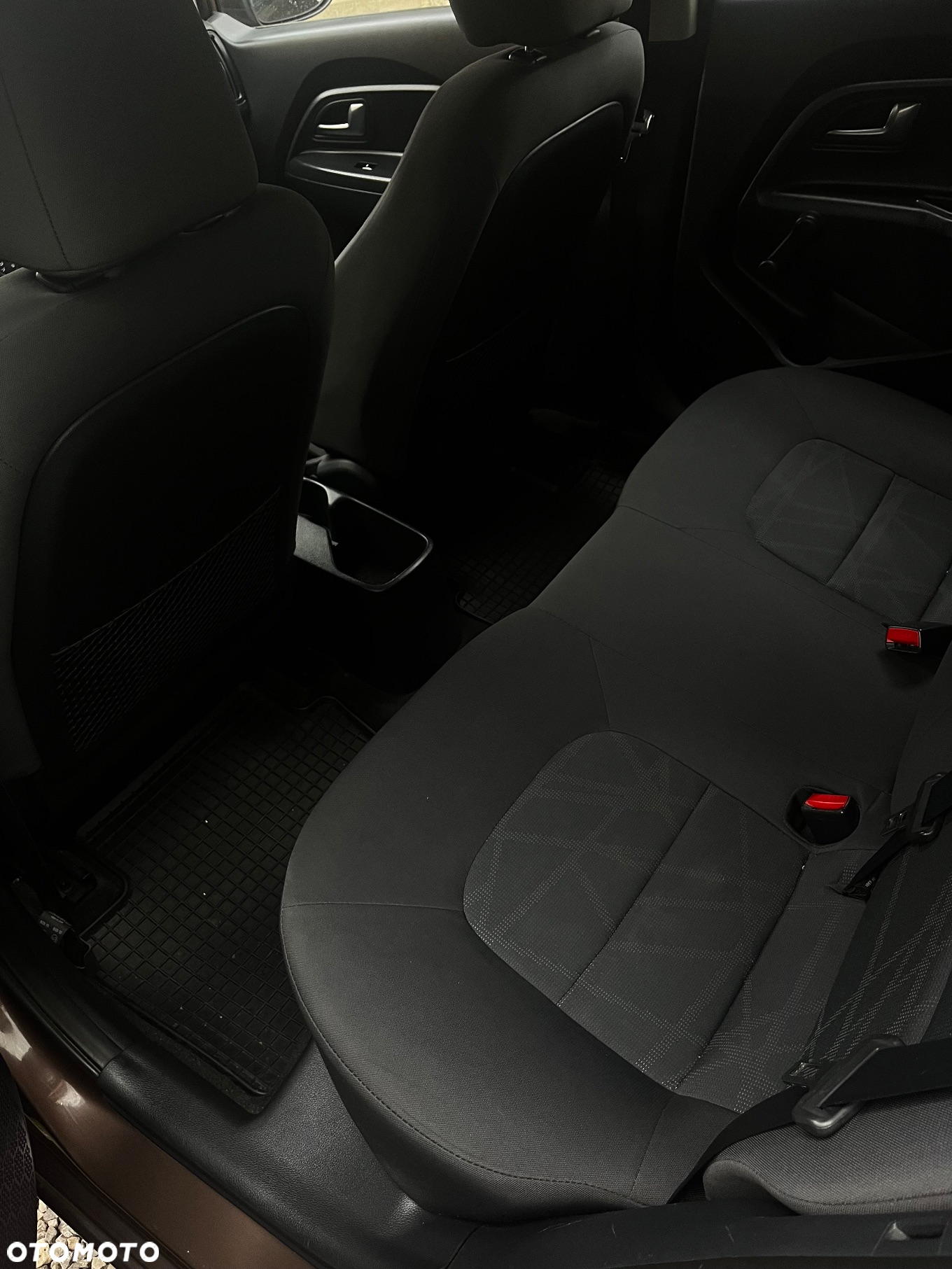 Kia Rio 1.2 M - 7