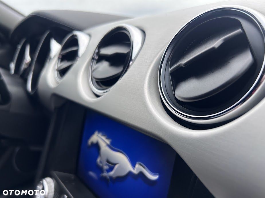 Ford Mustang 5.0 V8 GT - 19