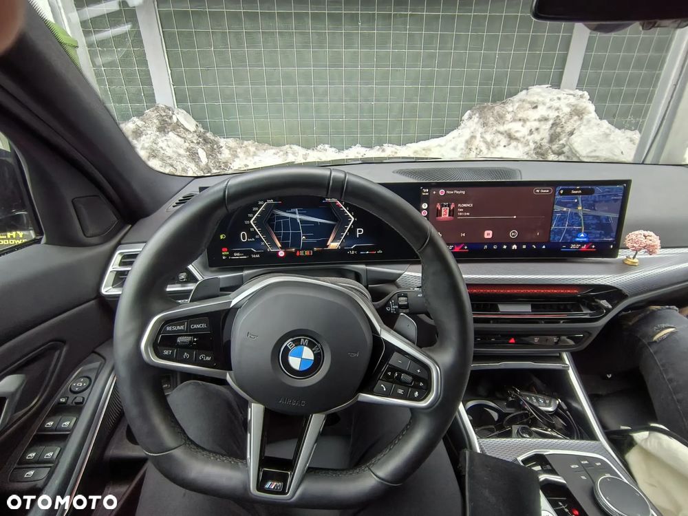 BMW Seria 3 320i Sport Line sport - 16