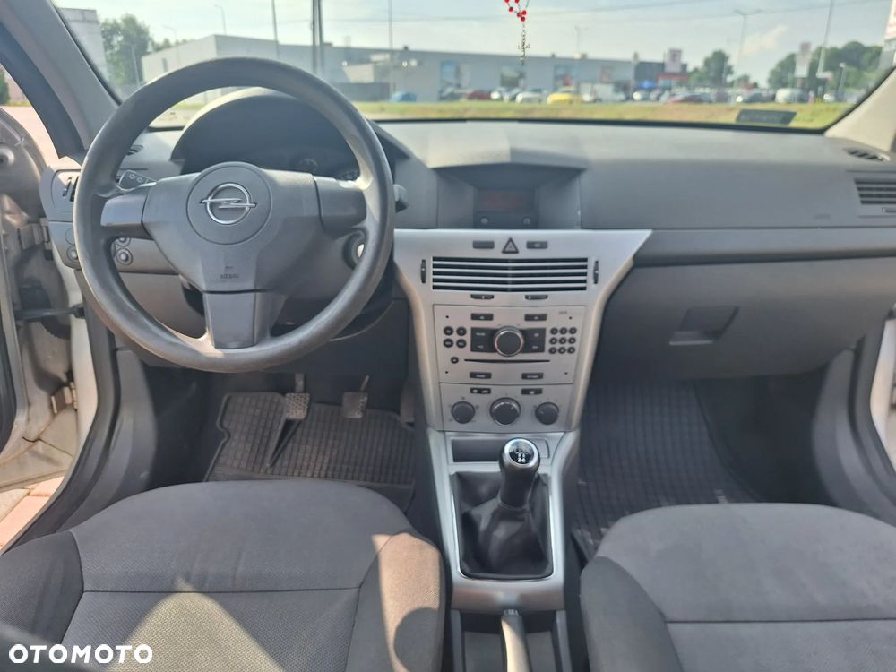 Opel Astra 1.6 - 24