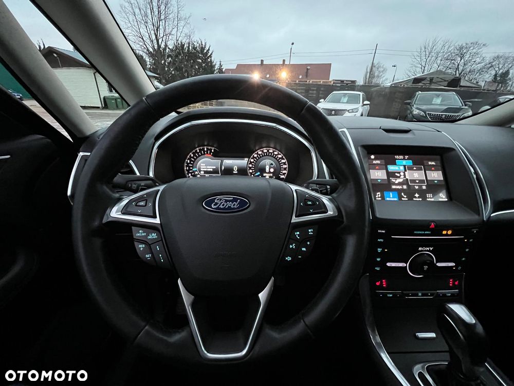 Ford Galaxy 2.0 TDCi Titanium - 24