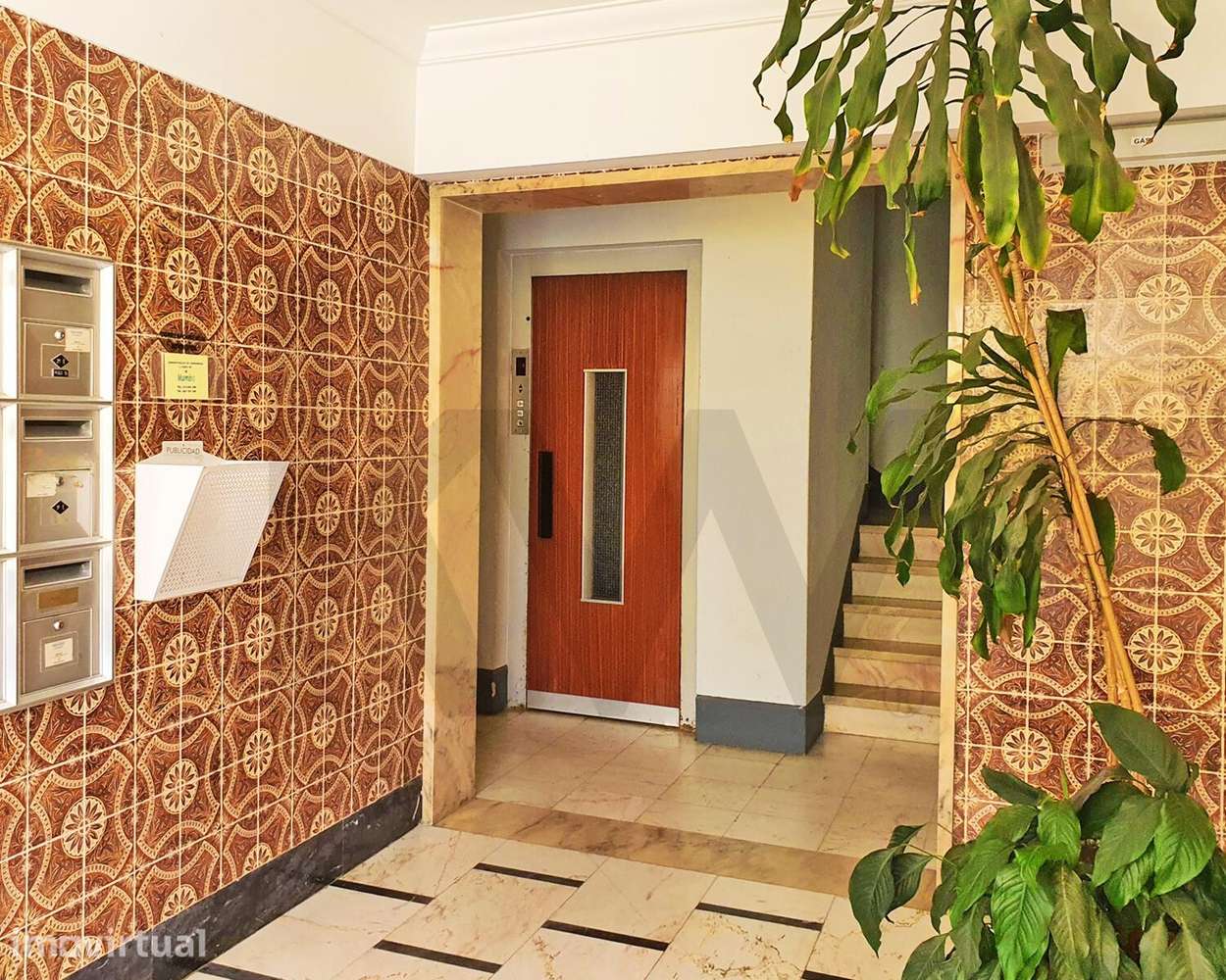 Apartamento T1 com Lugar de Garagem a 2 Minutos da Praia da Poça – Est - Grande imagem: 3/19