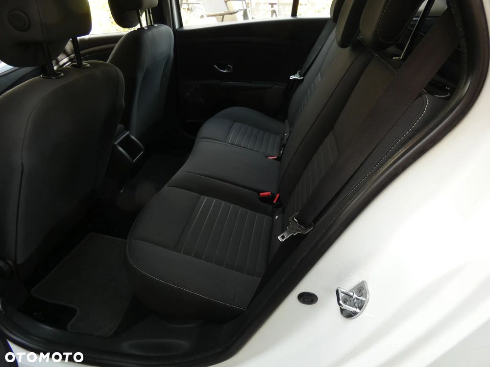 Renault Megane ENERGY TCe 115 Start & Stopp LIMITED - 34