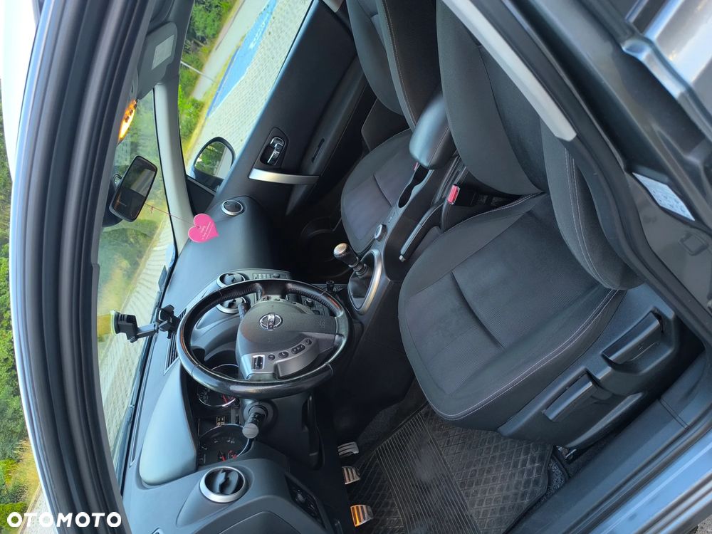 Nissan Qashqai 1.6 dCi 4x4 360 S&S - 9