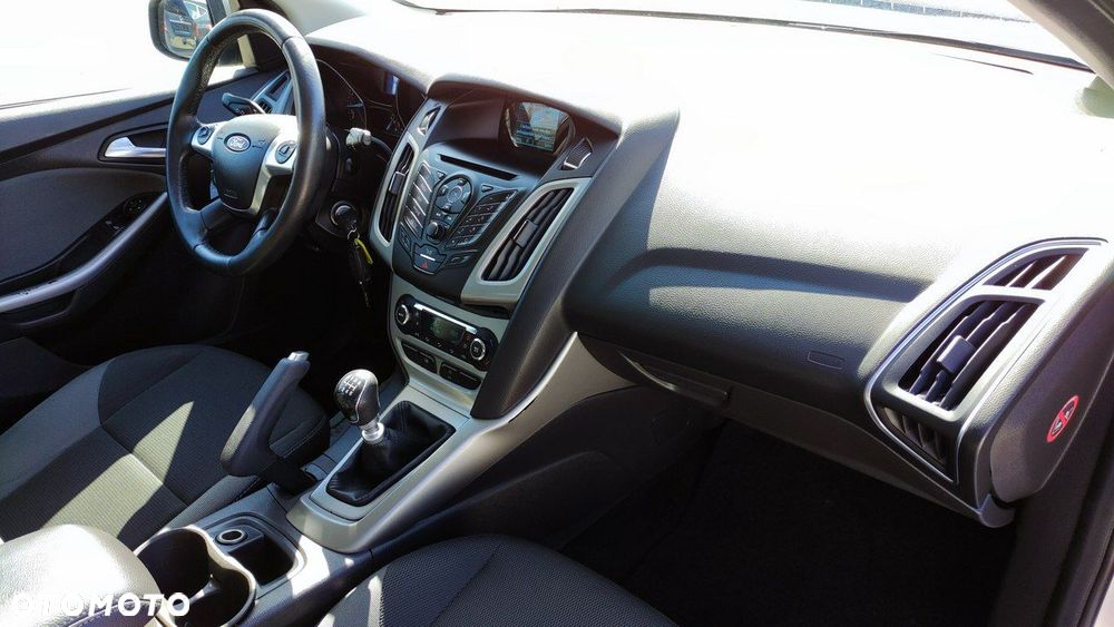 Ford Focus 1.0 EcoBoost Active - 29