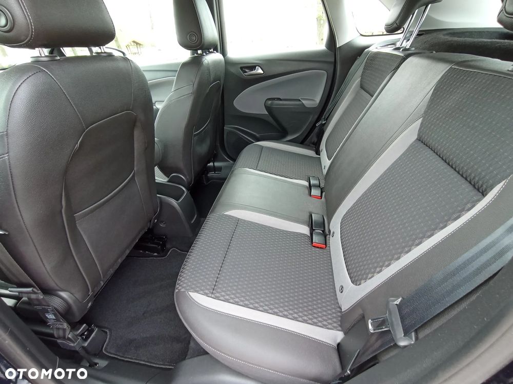 Opel Crossland X - 24