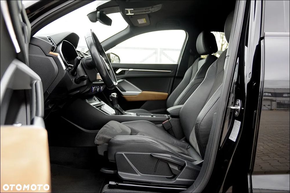 Audi Q3 Sportback 35 TDI S tronic S line - 19