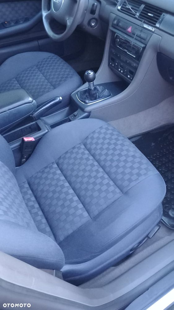 Audi A6 Avant 1.8T - 8
