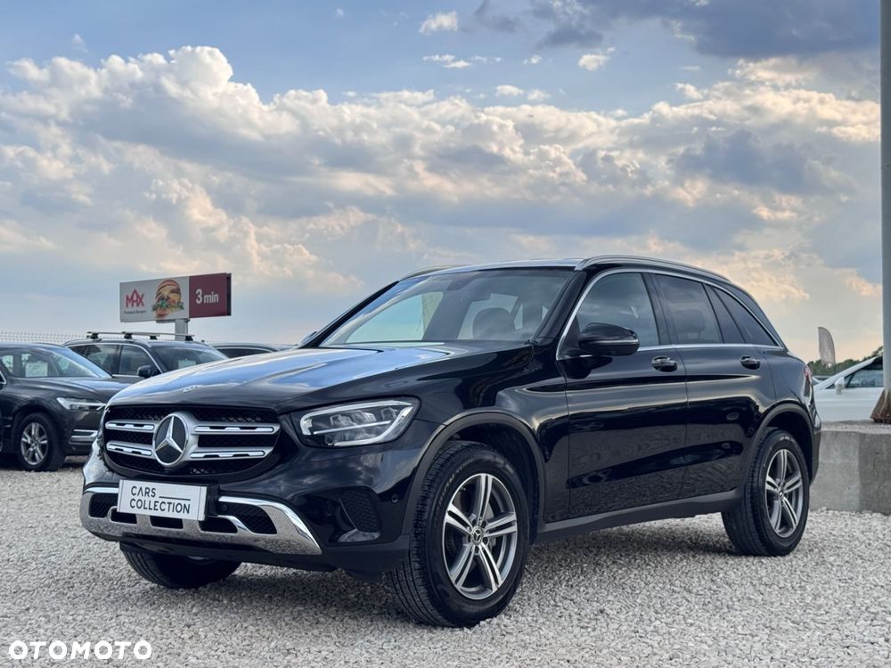 Mercedes-Benz GLC 300 4Matic 9G-TRONIC - 9
