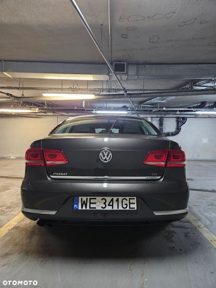Volkswagen Passat 1.4 TSI BMT Comfortline DSG - 4