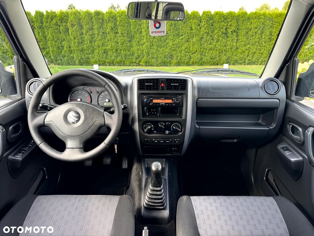 Suzuki Jimny 1.3 - 17