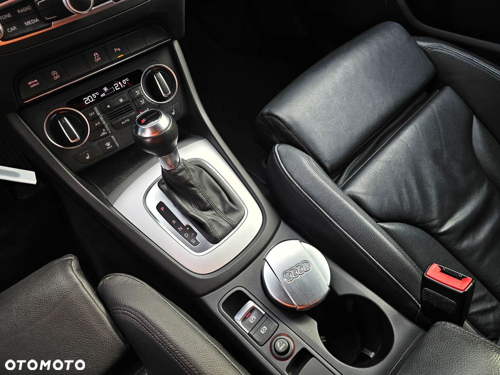 Audi Q3 2.0 TDI Quattro Design S tronic - 18