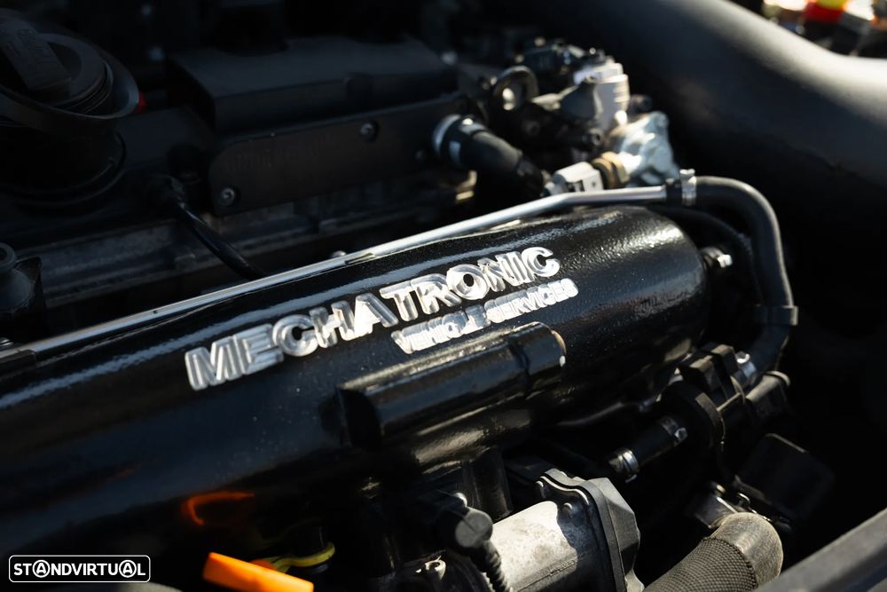 VW Golf 2.0 R DSG - 33
