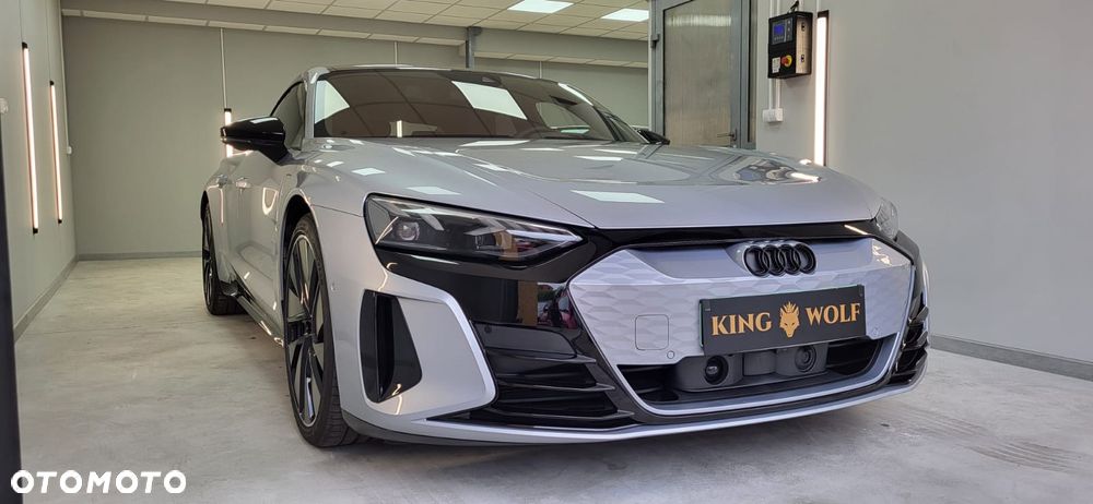 Audi e-tron GT - 35