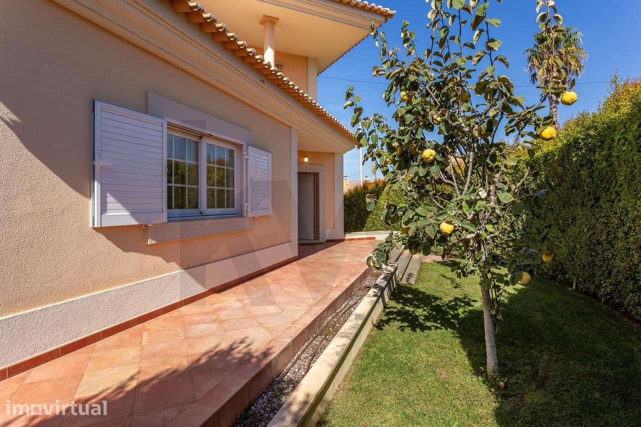 Moradia isolada T5 com piscina em Birre - Grande imagem: 4/41