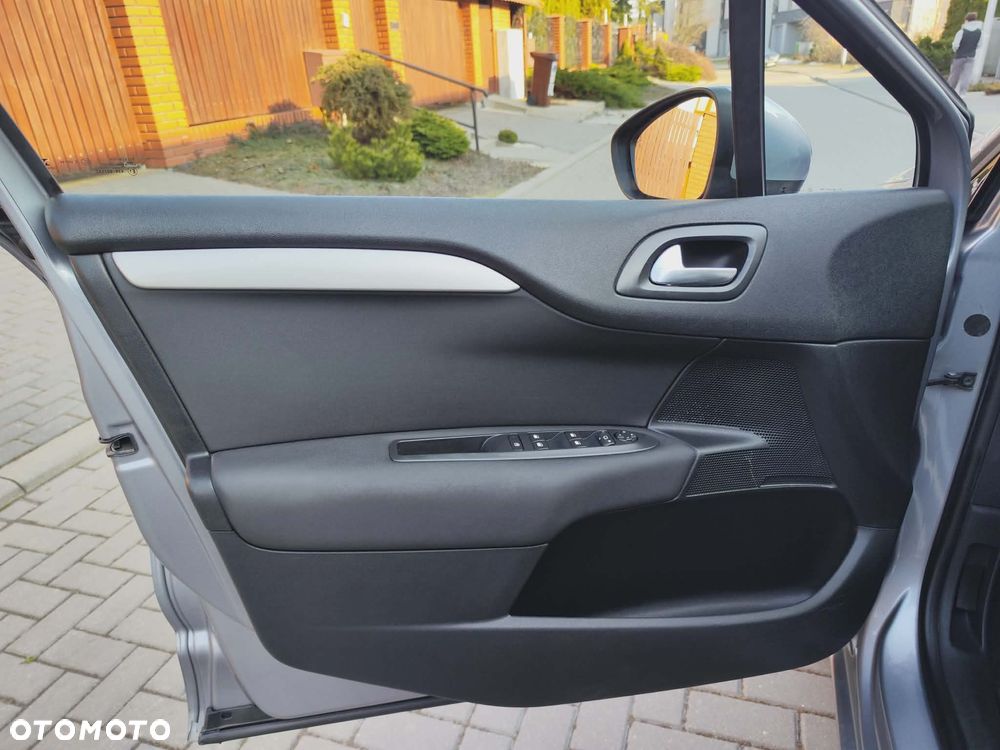 Citroën C4 PureTech 130 Stop & Start EAT6 Shine - 35