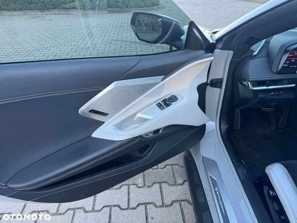 Chevrolet Corvette Stingray 2LT 6.2 V8 Automatik - 23