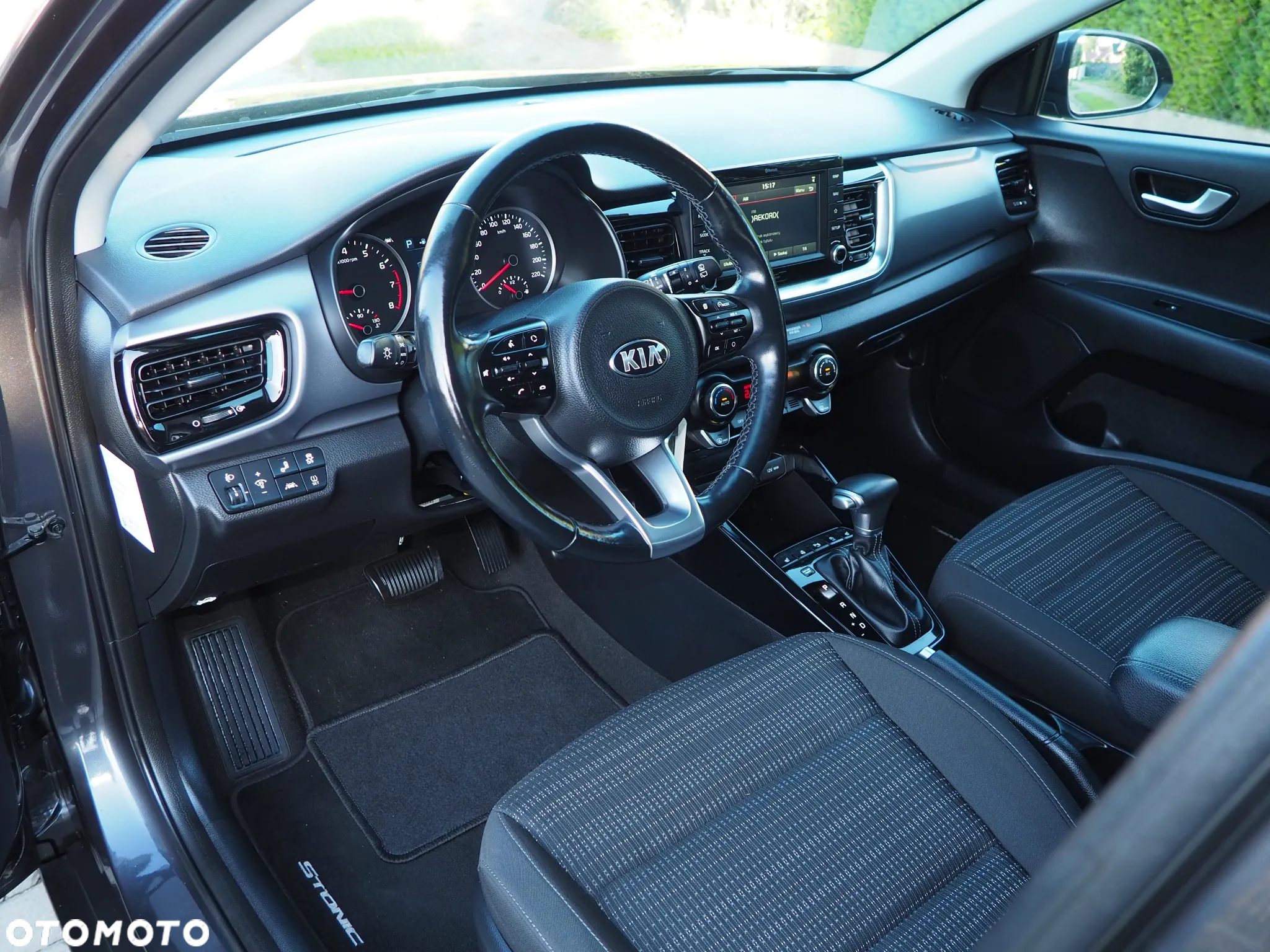 Kia Stonic 1.0 T-GDI DCT OPF Platinum Edition - 23