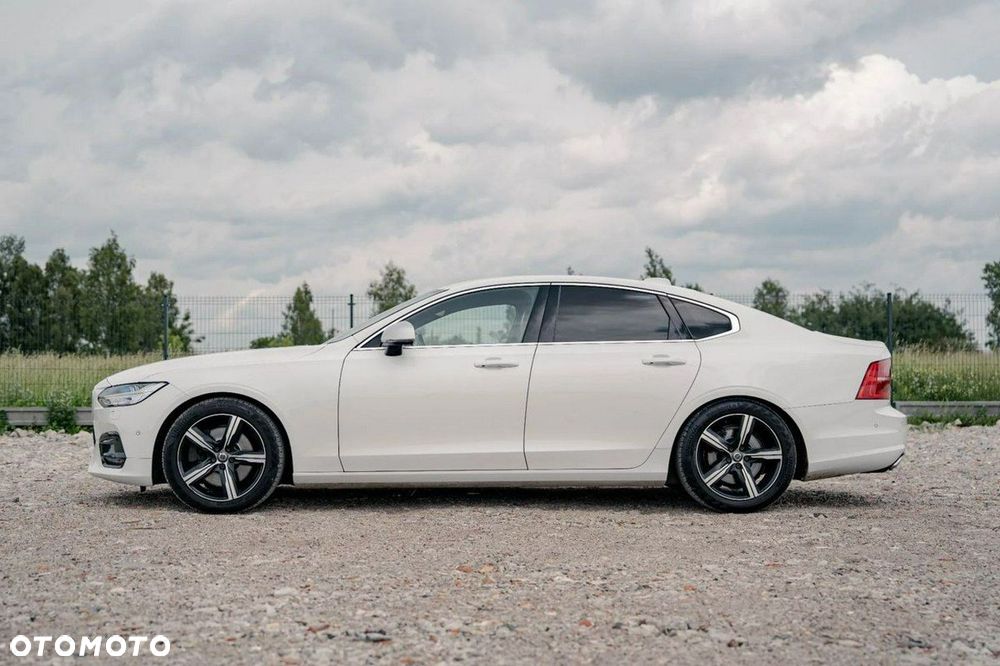 Volvo S90 - 10