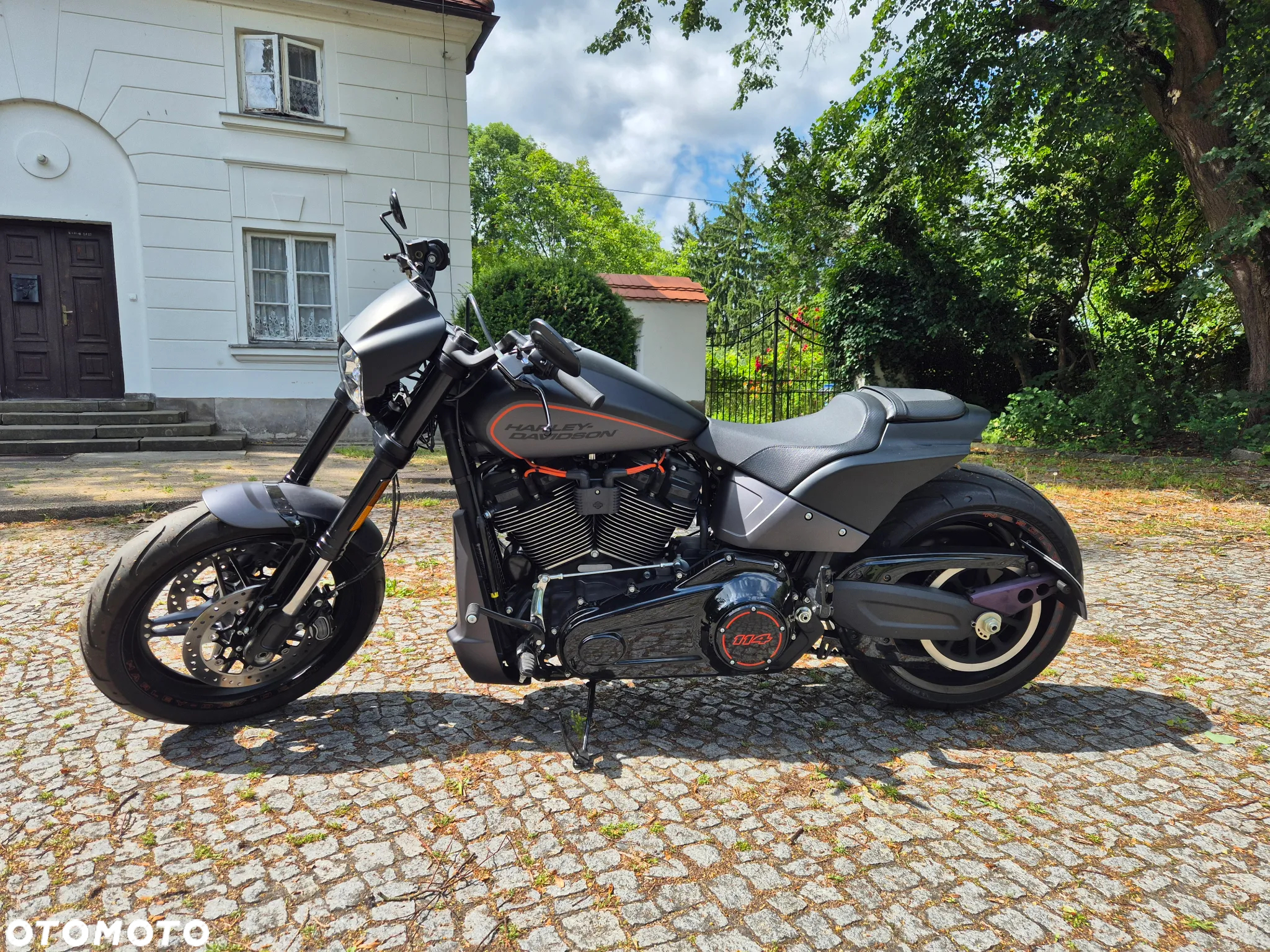 Harley-Davidson Softail FXDR - 3