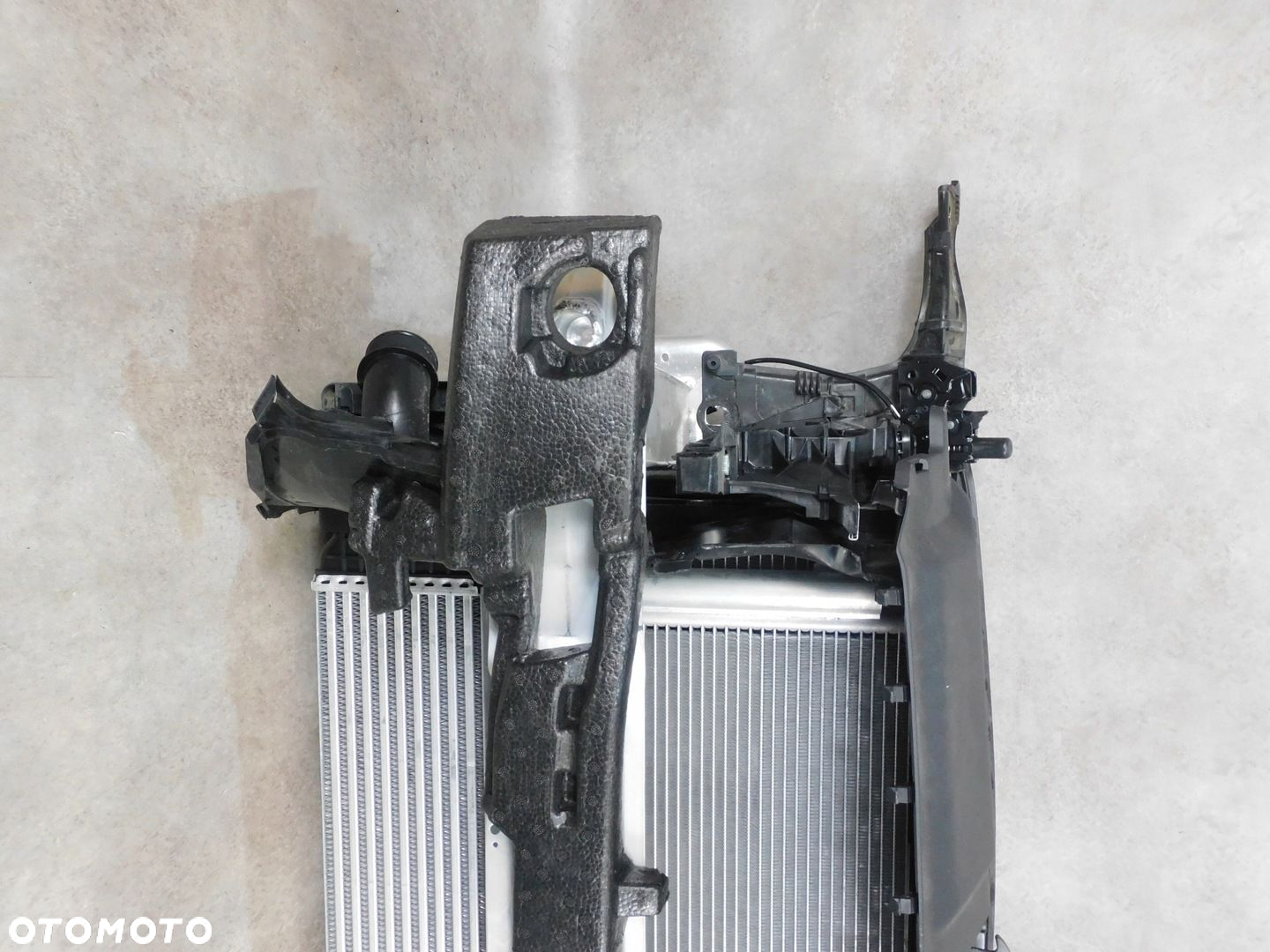 AUDI A6 C7 4G WZMOCNIENIE PAS PRZÓD CHŁODNICE BELKA - 6